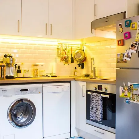 Beautiful And Bright Apt In Belleville * Paris